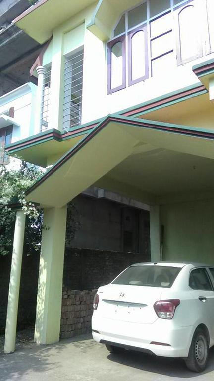 Silk Villa Guwahati Bagian luar foto